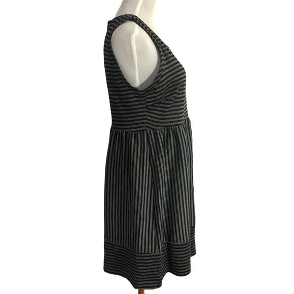 Daisy Fuentes black gray stripe dress LARGE - Picture 3 of 9